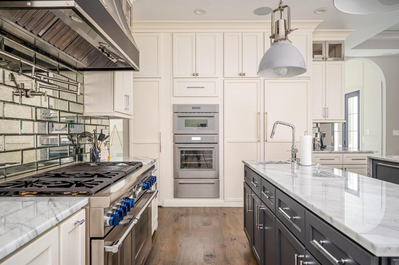 Adams Mansion, 10K Sqft, 7Bd/7Ba, 15Min To Airport Villa Atlanta Exteriör bild